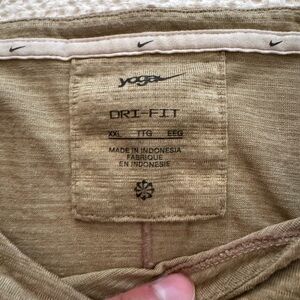Nike Yoga Dri-Fit Shirt in Tan